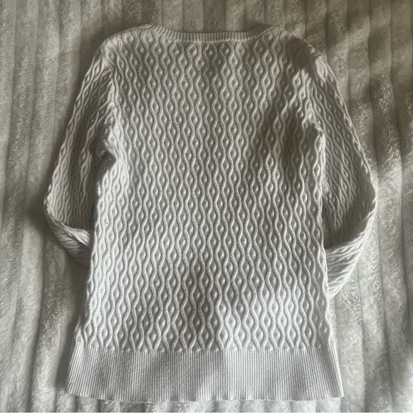 Sweater - Picture 2 of 2